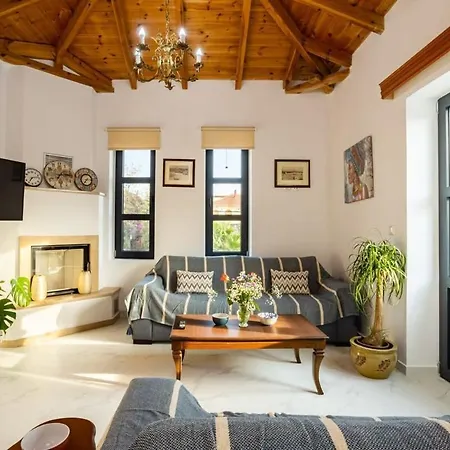 Apartment Mani Stone Built A Breath Away To The Sea