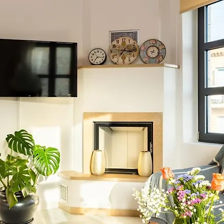 Mani Stone Built A Breath Away To The Sea Stoúpa