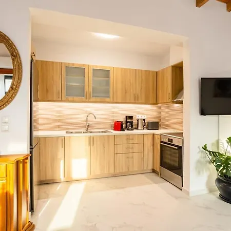 Mani Stone Built A Breath Away To The Sea Apartment *