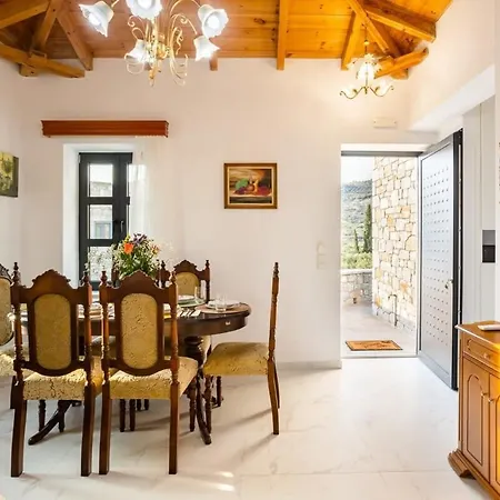 Mani Stone Built A Breath Away To The Sea Στούπα