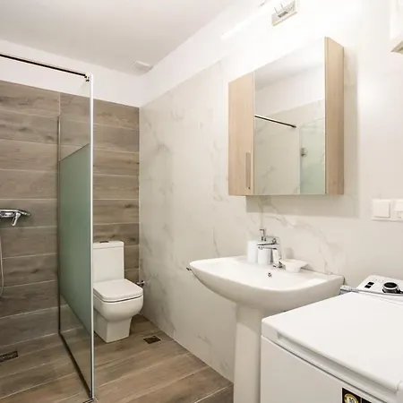 Mani Stone Built A Breath Away To The Sea 아파트 *