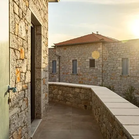 Apartment Mani Stone Built A Breath Away To The Sea *