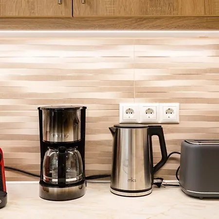 Mani Stone Built A Breath Away To The Sea * 스투파