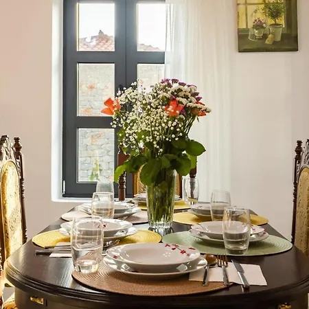 Lejlighed Mani Stone Built A Breath Away To The Sea