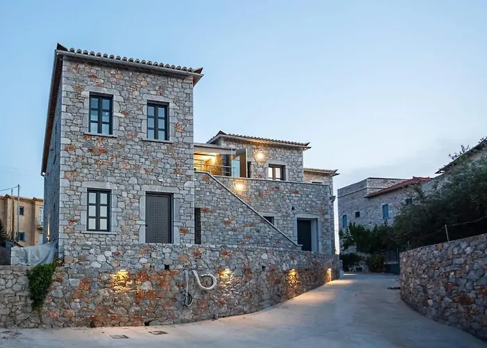 Mani Stone Built A Breath Away To The Sea Appartamento