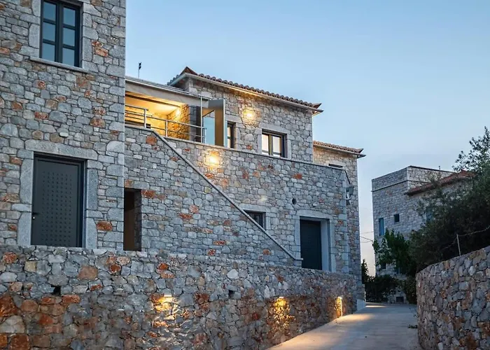 Mani Stone Built A Breath Away To The Sea Appartamento *