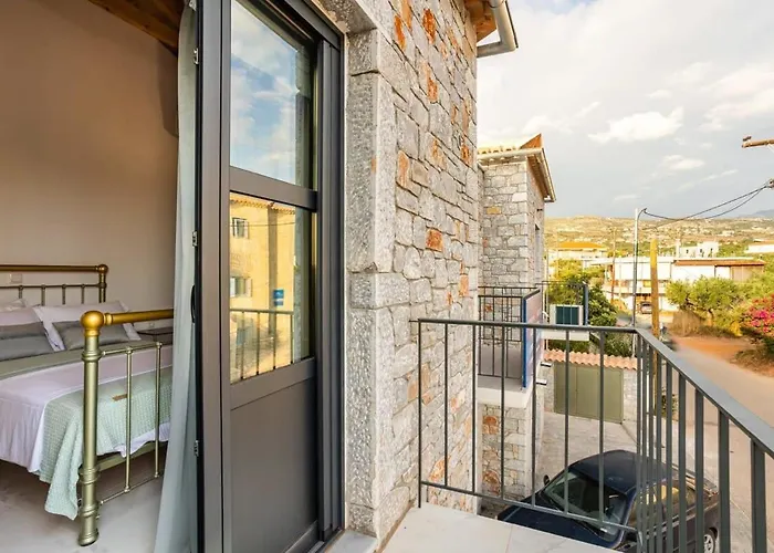 Mani Stone Built A Breath Away To The Sea Appartamento